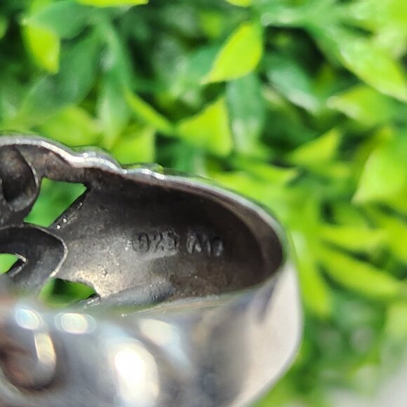 925 Sterling Silver Ornate Ring - Picture 4 of 4